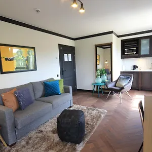 3* Ξενοδοχείο με διαμερίσματα Getaway Brussels Airport
