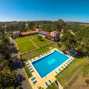 Bungalow-parque De Campismo Sao Miguel Aldeamento Turístico